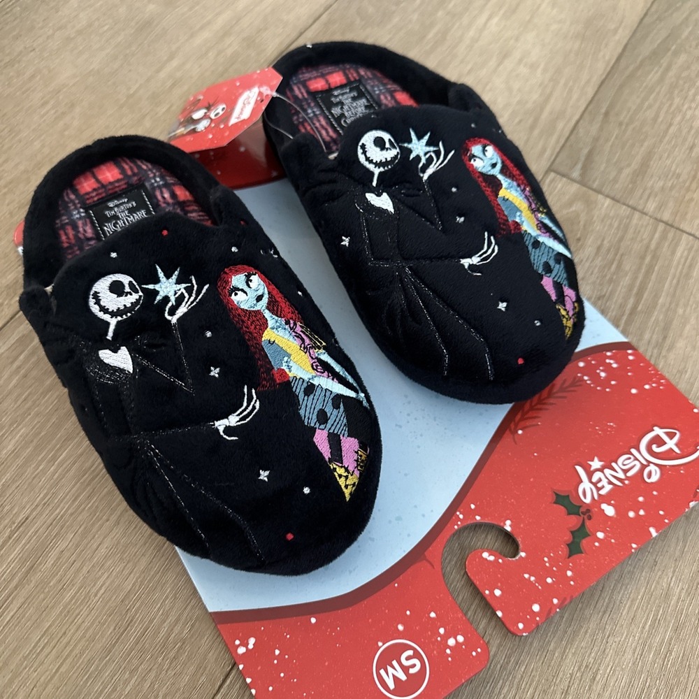 Disney Tim Burtons‎ Nightmare Before Christmas Slip On Slippers Small 5/6